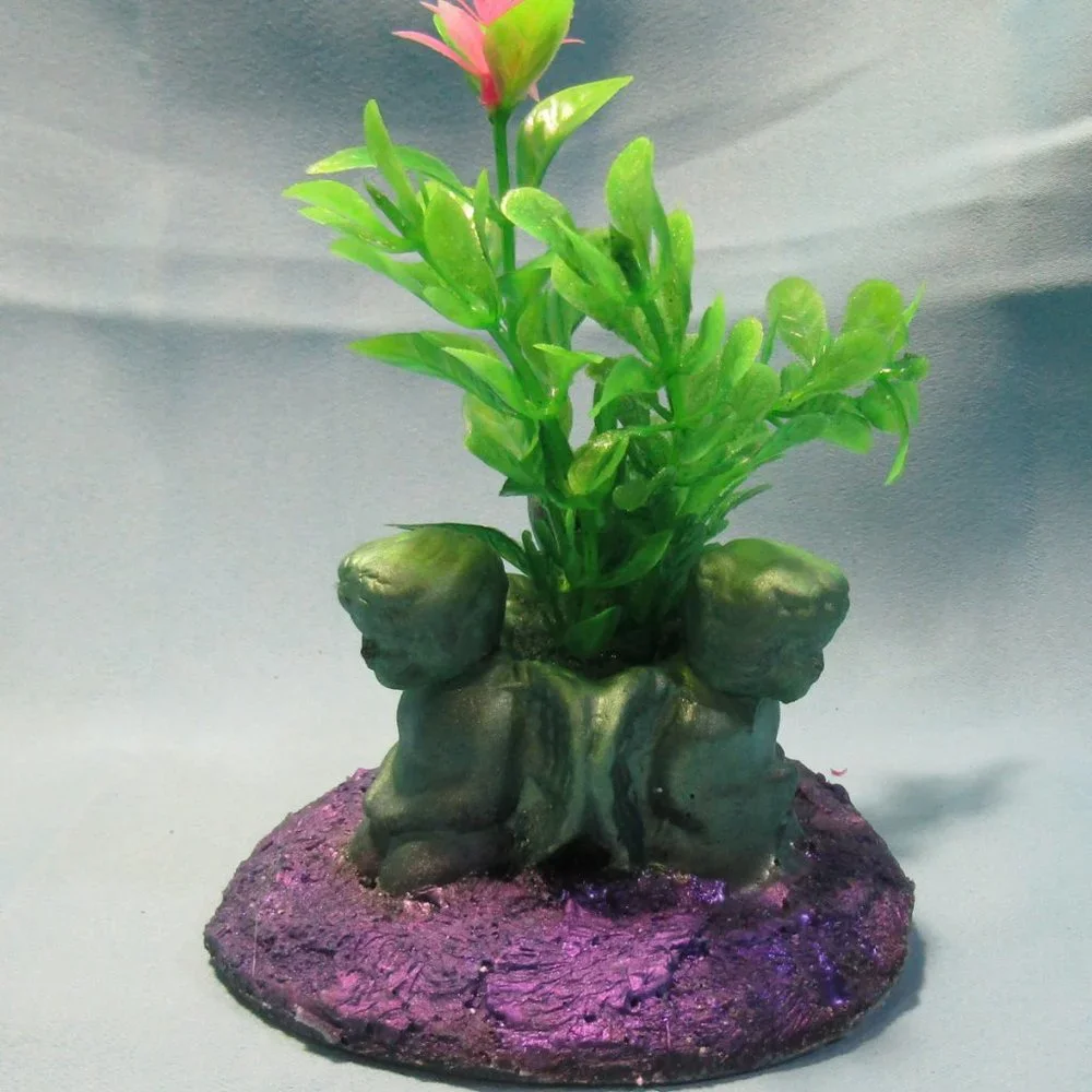 Aquarium Decoration Green Cherub Angels with Flowering Plant